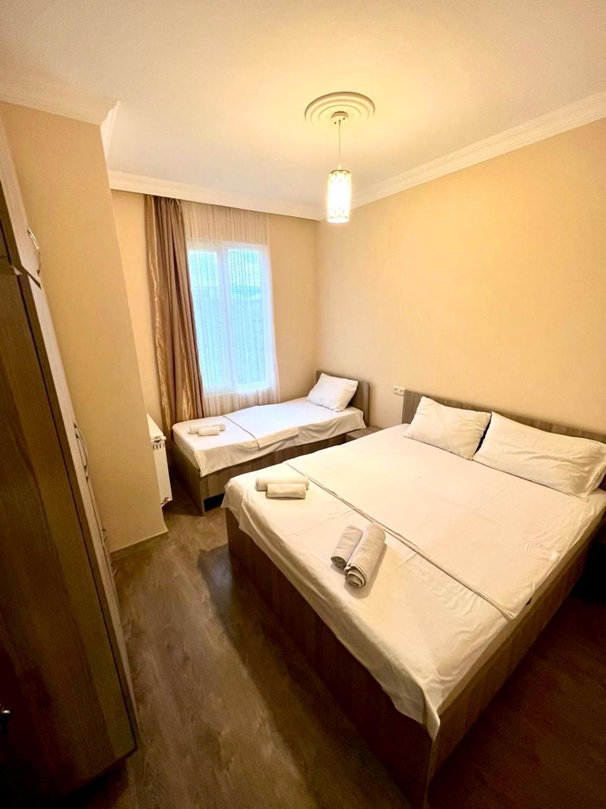 Aparthotel My Home バトゥーミ エクステリア 写真
