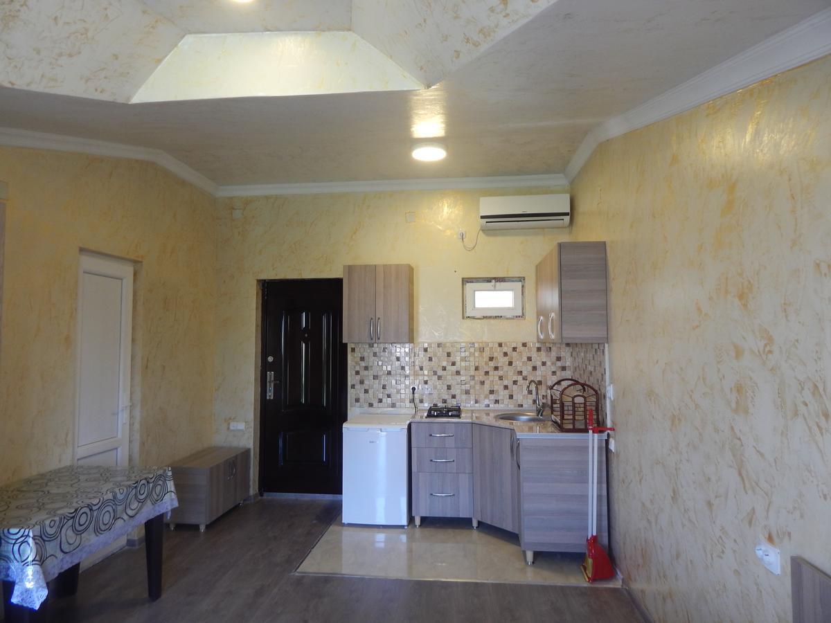 Aparthotel My Home バトゥーミ エクステリア 写真