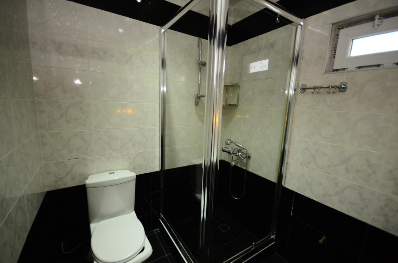 Aparthotel My Home バトゥーミ エクステリア 写真