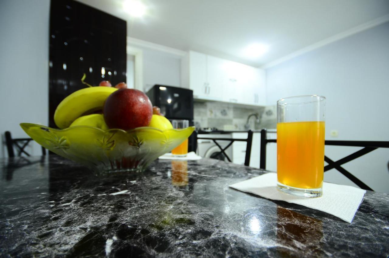 Aparthotel My Home バトゥーミ エクステリア 写真